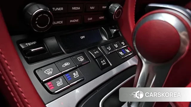 Porsche 718 Boxster 2024 Серебряный из Кореи, фото 6