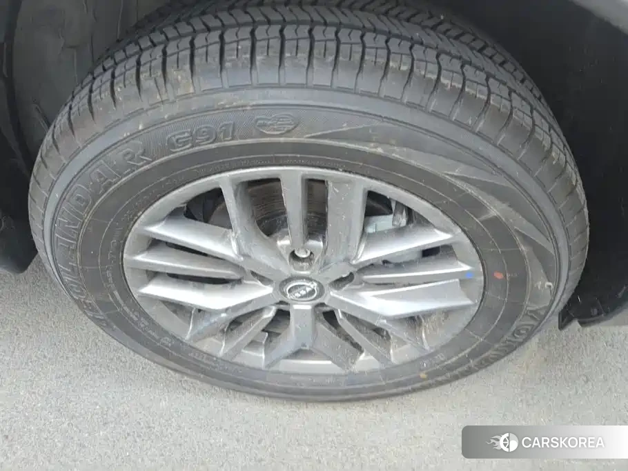 Nissan Qijun 2025 Белый из Китая, фото 6