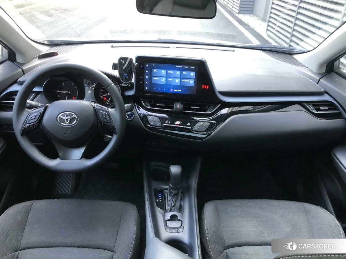Toyota IZOA 2021 Шампань из Китая, фото 6