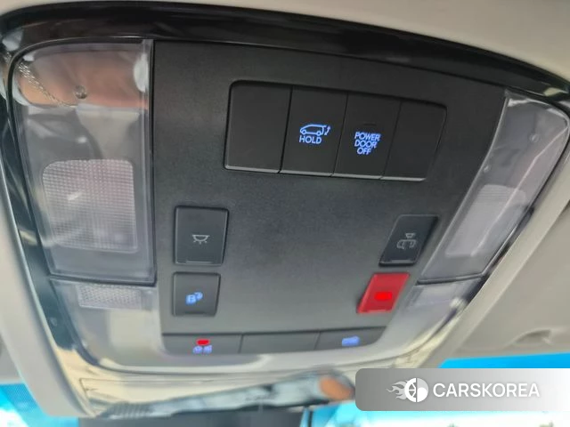 Hyundai Staria 2024 Черный из Кореи, фото 6