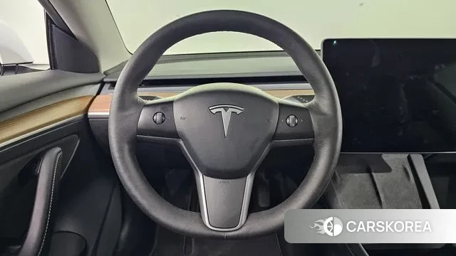 Tesla Model 3 2022 Белый из Кореи, фото 6