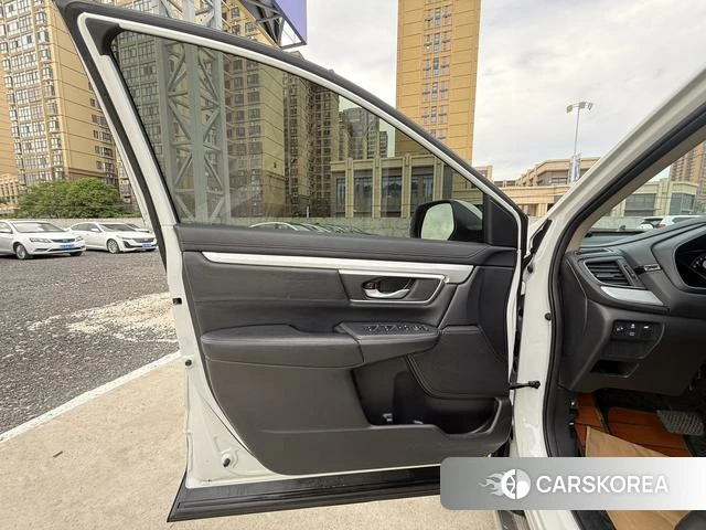 Honda CR-V 2022 Белый из Китая, фото 6