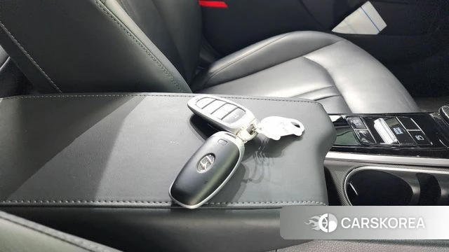 Hyundai Sonata Hybrid (DN8) 2022 Черный из Кореи, фото 6