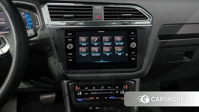 Volkswagen Tiguan second Generation 2023 Серый из Кореи, фото 6