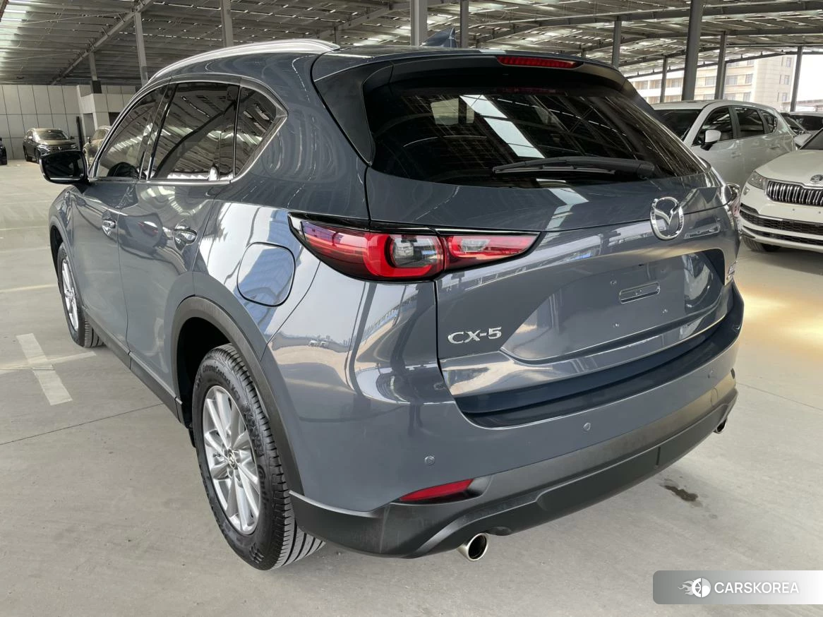 Mazda CX-5 2022 Темно-серый из Китая, фото 6