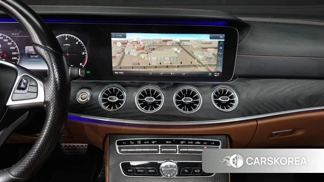 Mercedes-Benz E-Class W213 2018 Белый из Кореи, фото 6