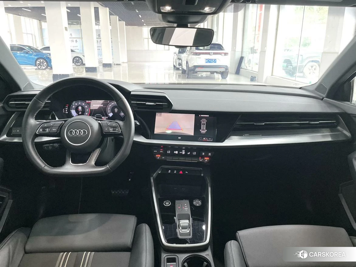 Audi A3 2023 Темно-серый из Китая, фото 6