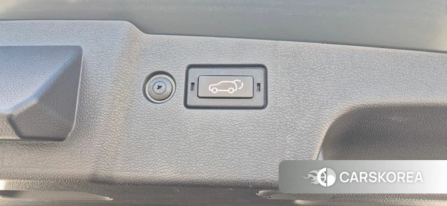 Ssangyong Torres 2023 Темно-зеленый из Кореи, фото 6