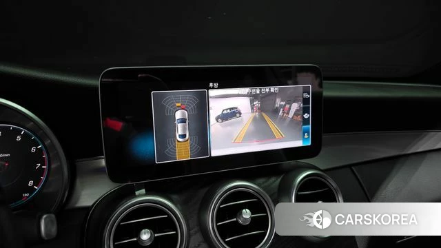 Mercedes-Benz C-Class W205 2021 Белый из Кореи, фото 6