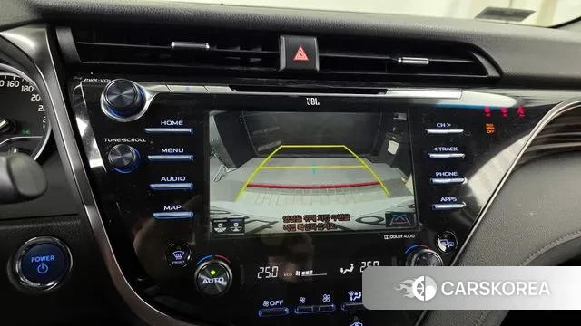 Toyota Camry (XV70) 2019 Белый из Кореи, фото 6