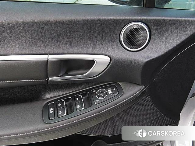 Hyundai Sonata D Edge (DN8) 2024 Серебристо-серый из Кореи, фото 6