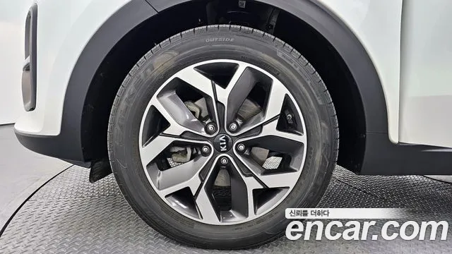 Kia Sportage The Bold 2019 Белый из Кореи, фото 6