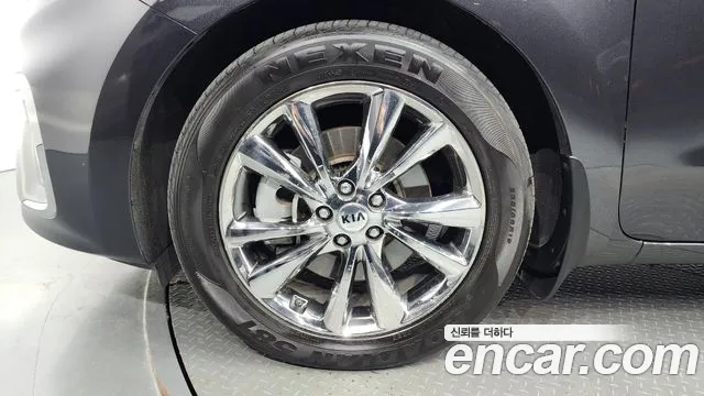 Kia The New Carnival id 2659471 из Кореи 6