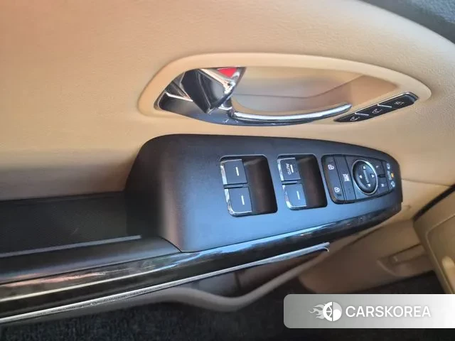 Kia The New Carnival 2019 Белый из Кореи, фото 6