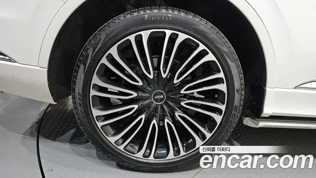 Lincoln Aviator 2nd generation 2020 Белый из Кореи, фото 6