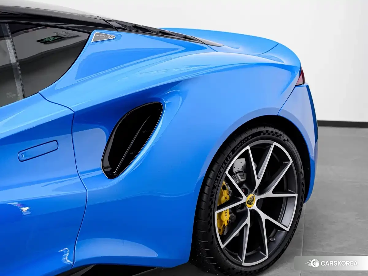 Lotus Sports Car Emira 2023 Синий из Китая, фото 6