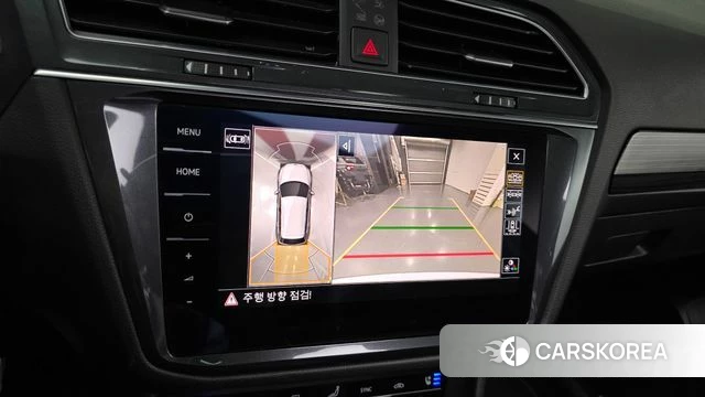 Volkswagen Tiguan Allspace 2023 Белый из Кореи, фото 6
