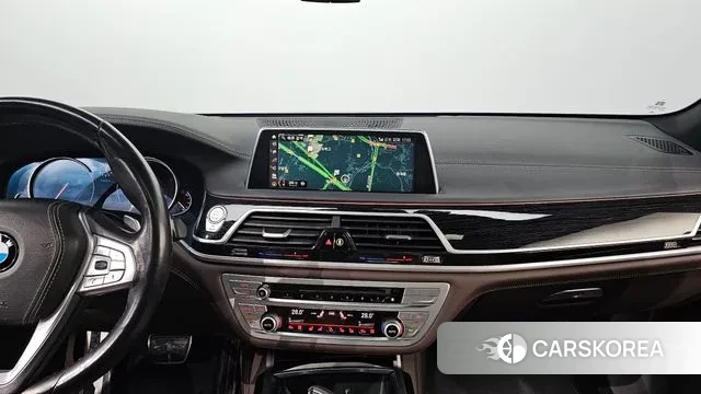 BMW 7 Series (G11) 2018 Черный из Кореи, фото 6