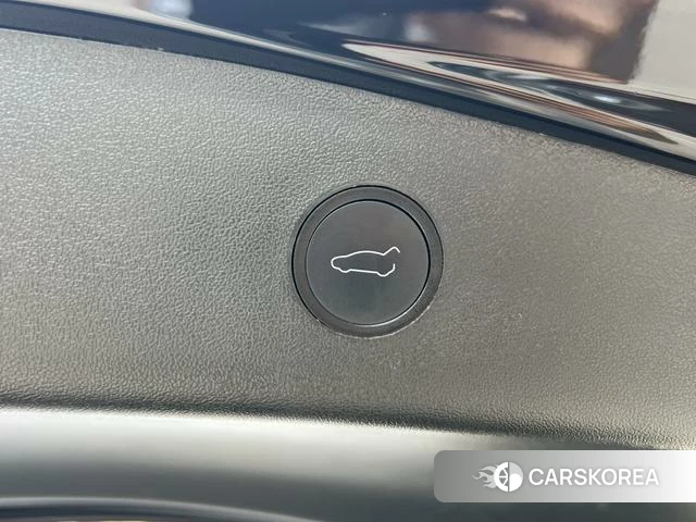 Tesla Model 3 2023 Черный из Китая, фото 6