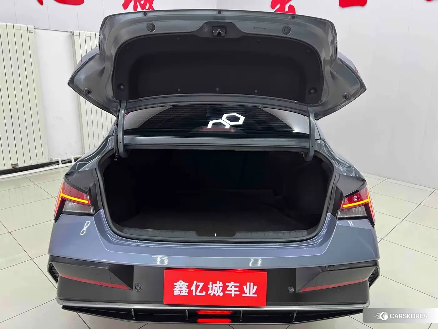 Hyundai Elantra 2023 Синий из Китая, фото 6