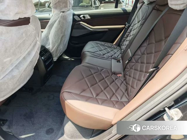 BMW X5 2026 Черный из Китая, фото 6