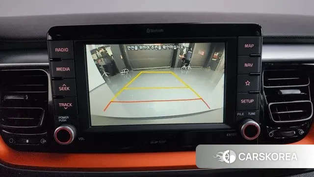 Kia Stonic 2018 Белый из Кореи, фото 6