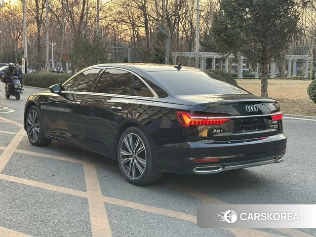 Audi A6L 2021 Черный из Китая, фото 6