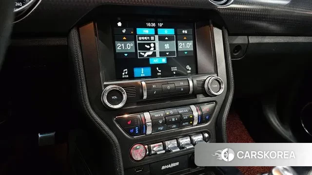 Ford Mustang 2018 Черный из Кореи, фото 6