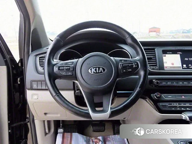 Kia The New Carnival 2019 Черный из Кореи, фото 6