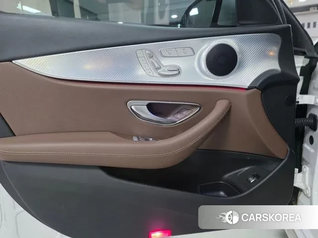 Mercedes-Benz E-Class W213 2020 Белый из Кореи, фото 6