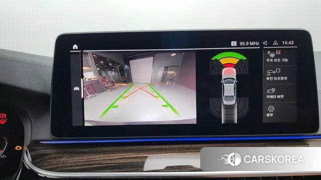 BMW 5 Series (G30) 2022 Черный из Кореи, фото 6