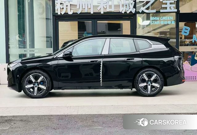 BMW iX 2023 Черный из Китая, фото 6