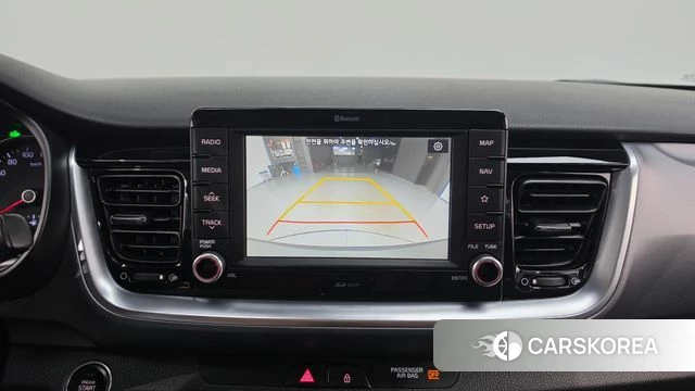 Kia Stonic 2018 Белый из Кореи, фото 6