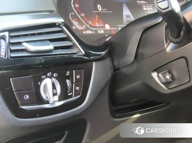 BMW 5 Series (G60) 2023 Белый из Кореи, фото 6