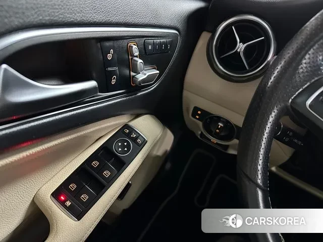 Mercedes-Benz GLA-Class X156 2019 Черный из Кореи, фото 6