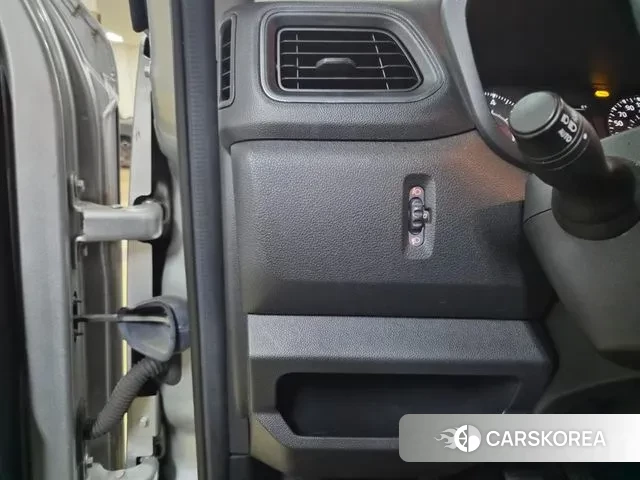 Renault Korea (Samsung) Master 2020 Серебристо-серый из Кореи, фото 6