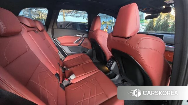 BMW iX1 (U11) 2025 Белый из Кореи, фото 6