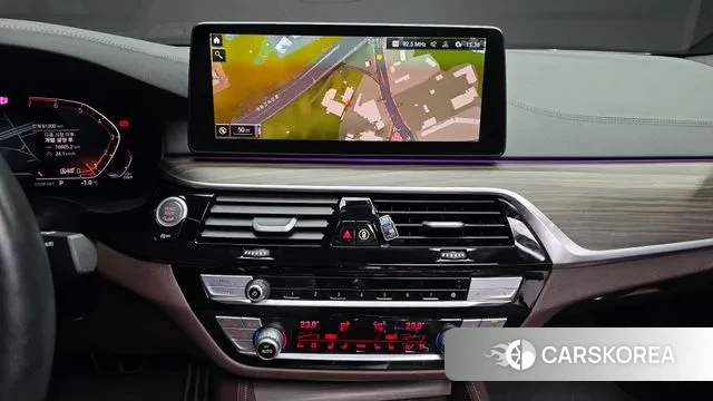 BMW 5 Series (G30) 2020 Серый из Кореи, фото 6