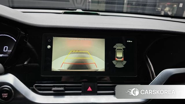 Kia Niro Plus 2023 Белый из Кореи, фото 6