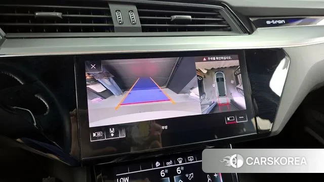 Audi e-Tron 2020 Белый из Кореи, фото 6