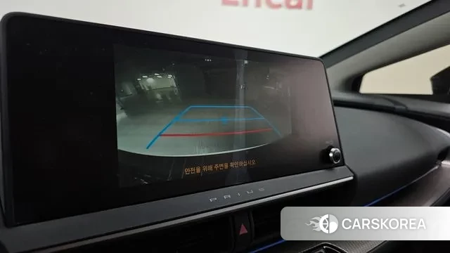 Toyota Prius 5th Generation 2025 Белый из Кореи, фото 6