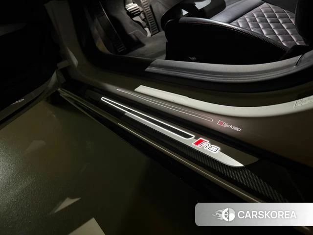 Audi R8 (4S) 2021 Белый из Кореи, фото 6