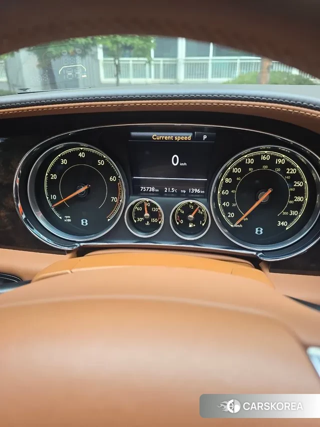 Bentley Flying Spur 2nd Generation 2018 Белый из Кореи, фото 6