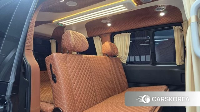 Hyundai Staria 2022 Черный из Кореи, фото 6