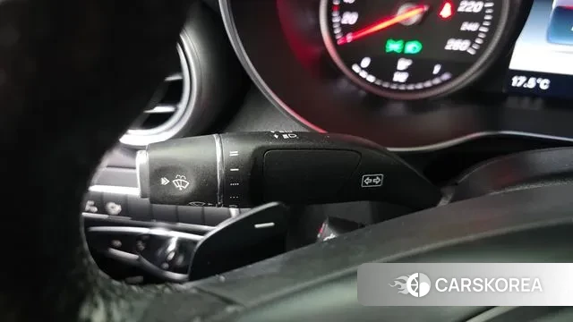 Mercedes-Benz GLC-Class X253 2018 Черный из Кореи, фото 6