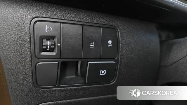 Hyundai Staria 2022 Желтый из Кореи, фото 6