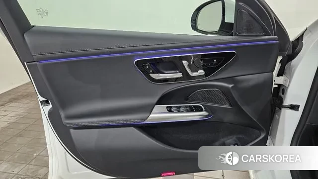 Mercedes-Benz E-Class W214 2024 Белый из Кореи, фото 6