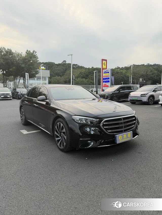 Mercedes-Benz E-class 2024 Черный из Китая, фото 6