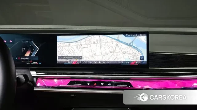 BMW 7 Series (G70) 2024 Белый из Кореи, фото 6