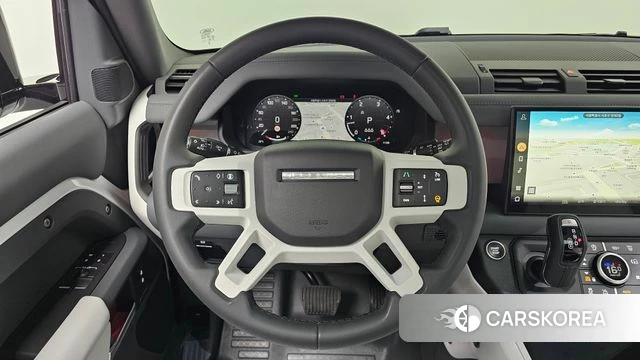 Land Rover Defender (L663) 2024 Белый из Кореи, фото 6